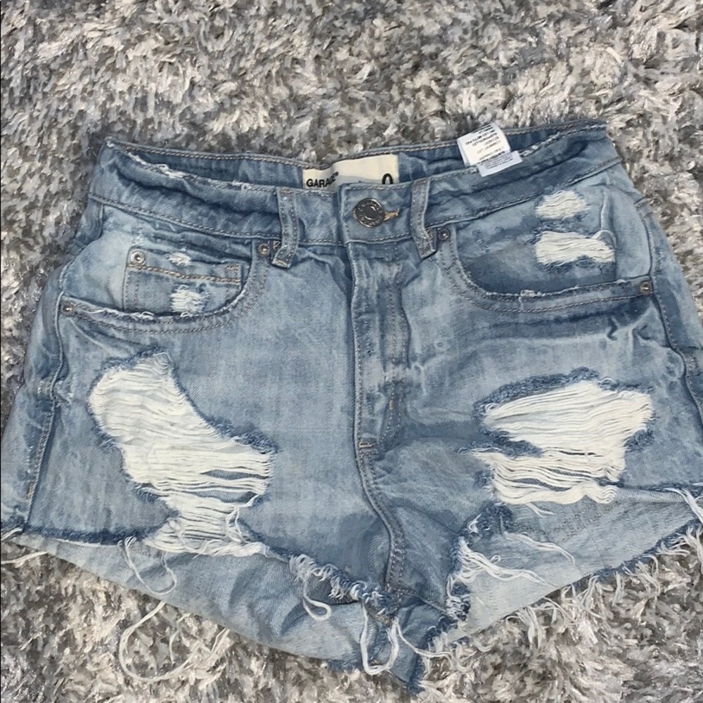 GARAGE shorts